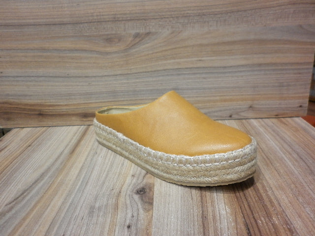 Flats Hispana Dama Color Mostaza 15001
