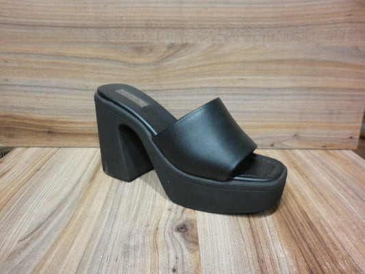 Sandalia con Tacón EFE Dama Color Negro 238801
