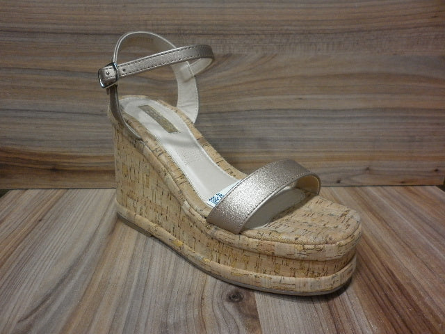 Sandalias con Tacón Corrido EFE Dama Color Oro 239303D